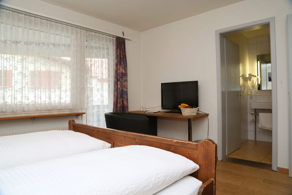 Hotel Crystal 3*