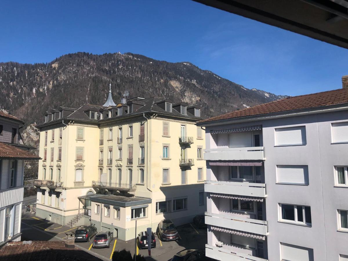 Hotel Crystal